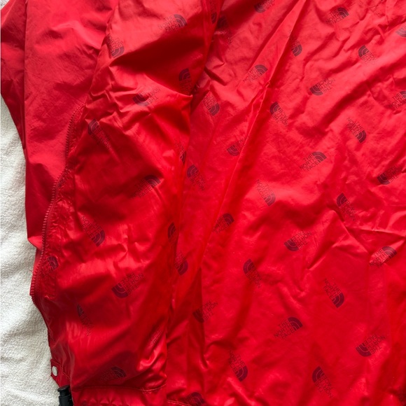 Vintage North Face  Red Hooded Rain Jacket Large - Picture 11 of 17